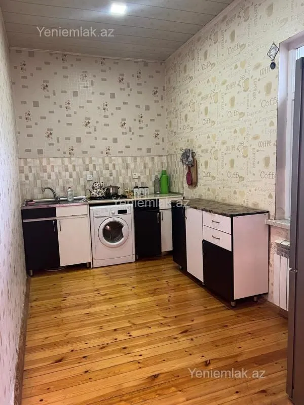 Satılır 2 otaqlı həyət evi 70 m²