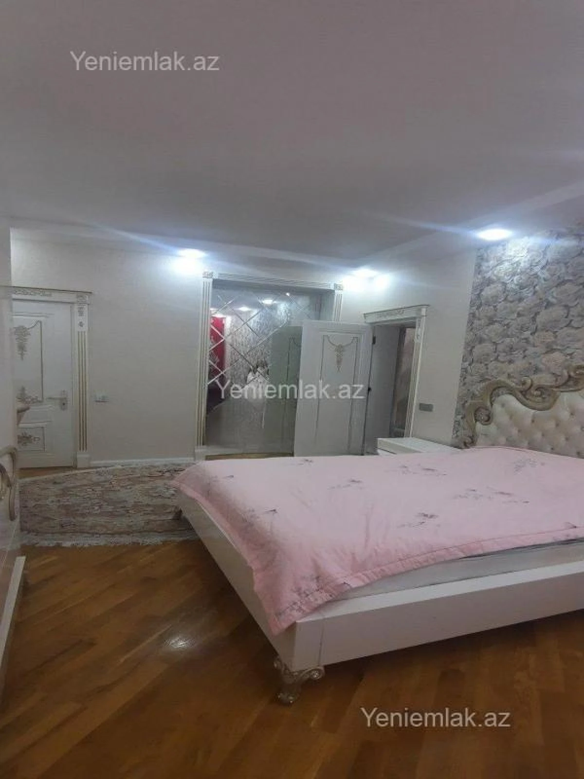 Satılır 3 otaqlı yeni tikili 143 m²