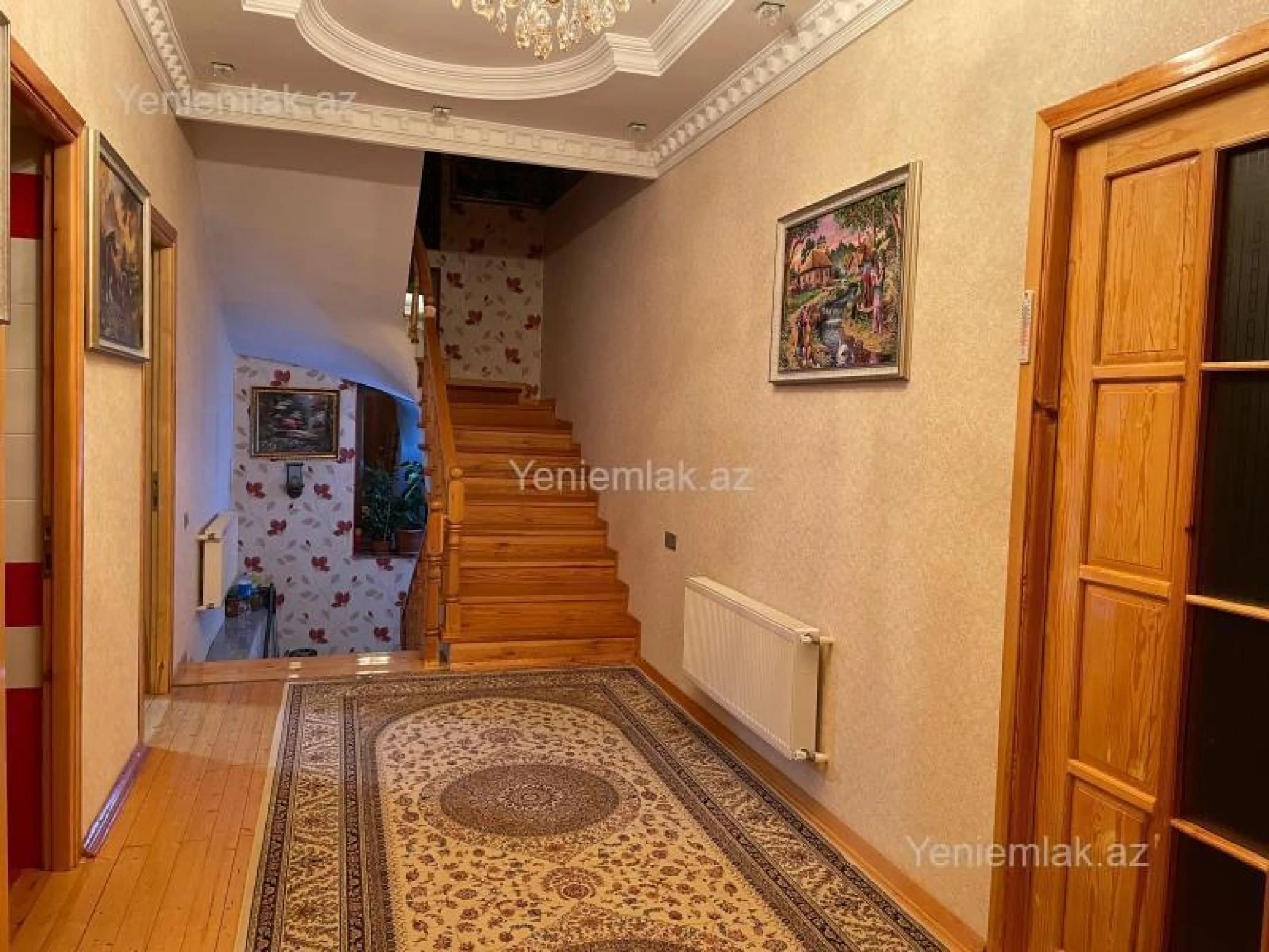 Satılır 6 otaqlı həyət evi 450 m²