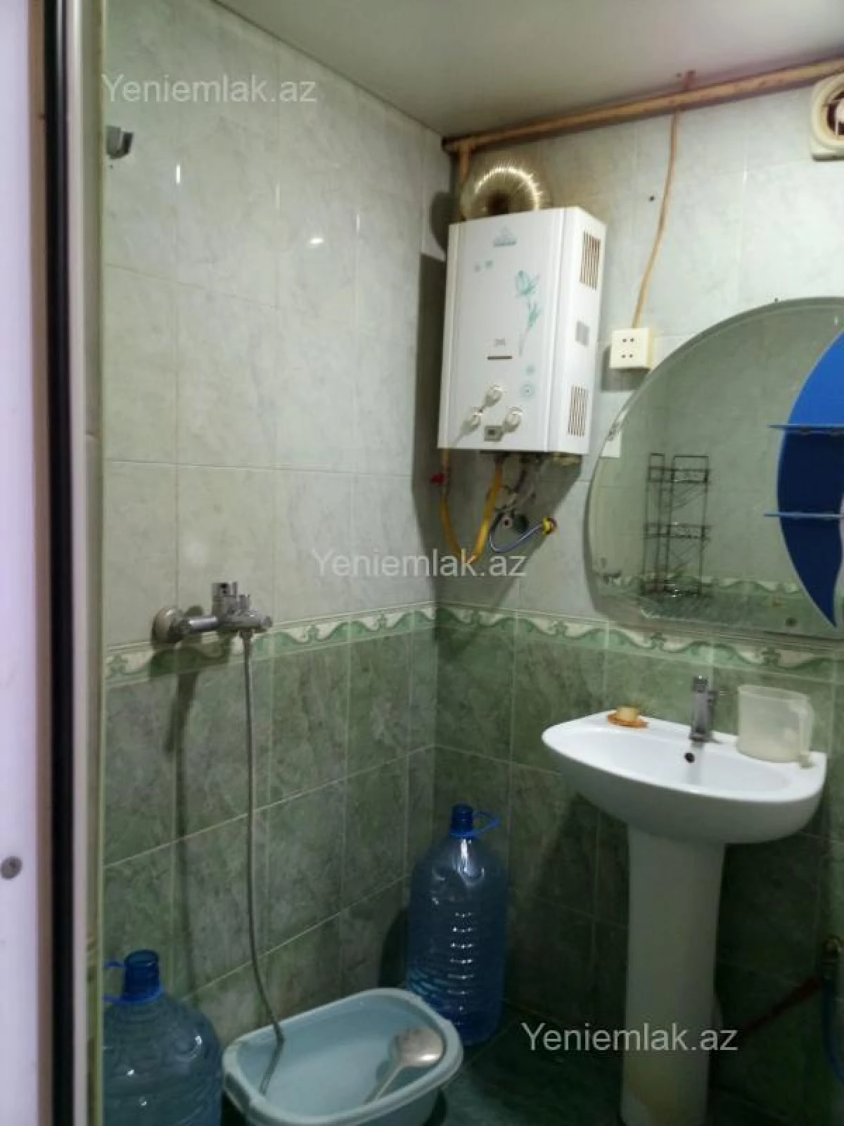 Satılır 2 otaqlı köhnə tikili 46 m²