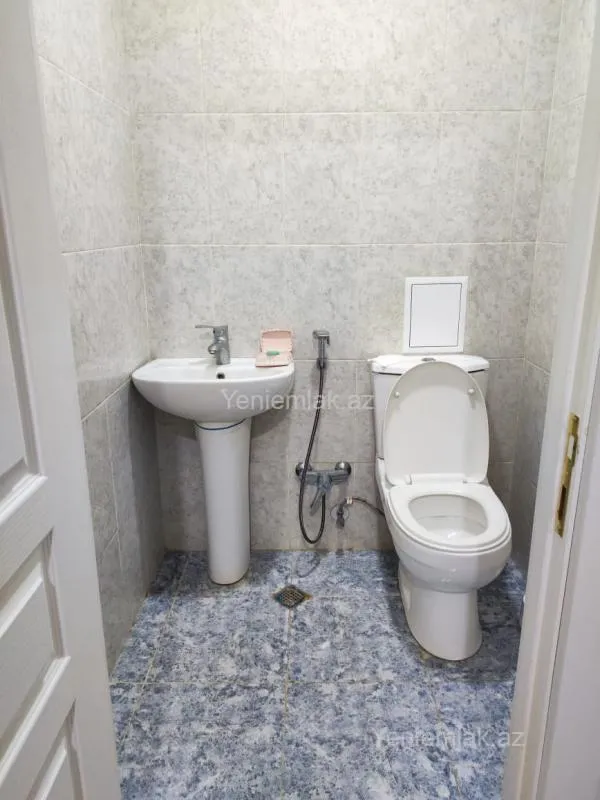 Satılır 4 otaqlı yeni tikili 110 m²