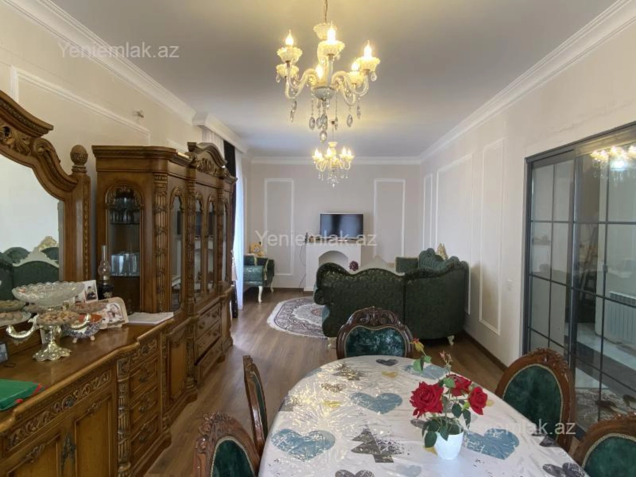 Satılır 5 otaqlı həyət evi 170 m²