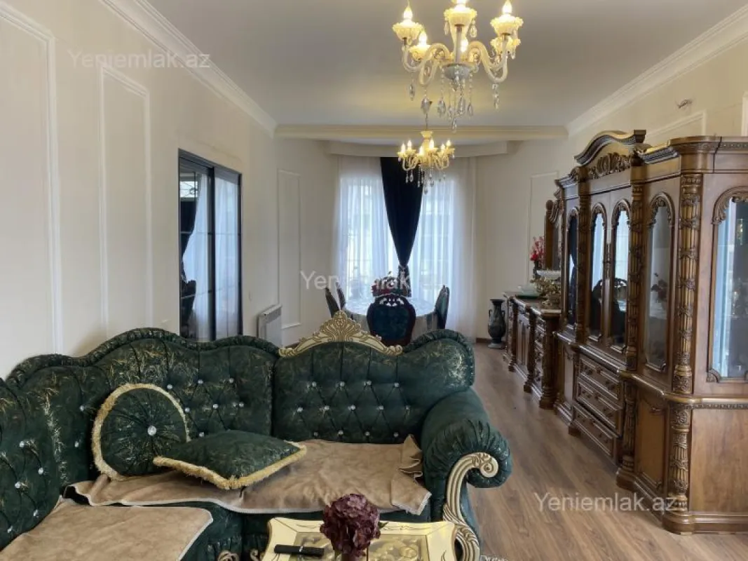 Satılır 5 otaqlı həyət evi 170 m²