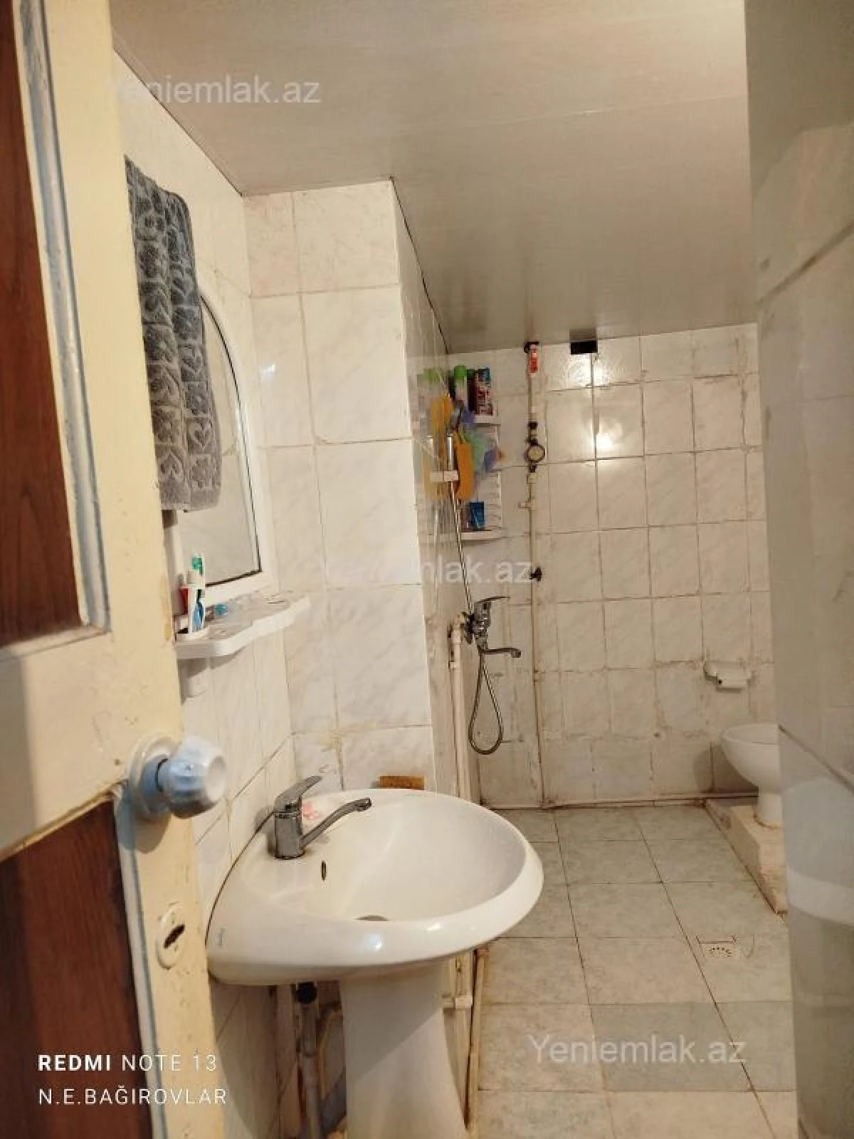 Satılır 2 otaqlı köhnə tikili 40 m²