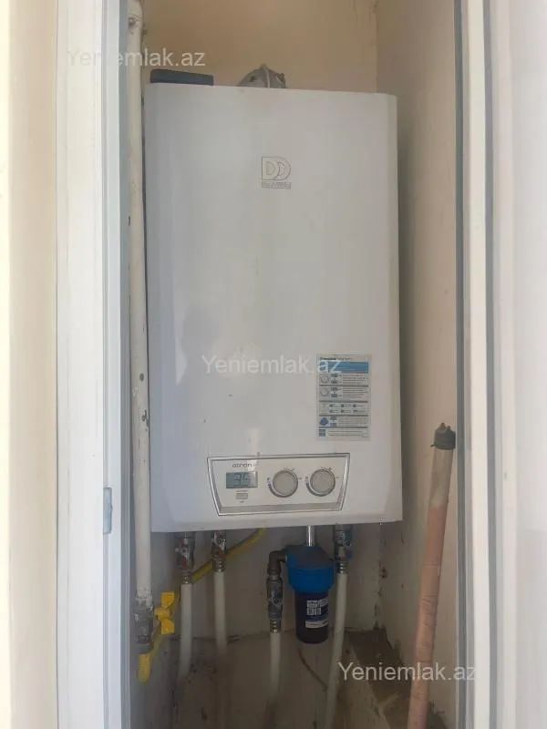 Satılır 2 otaqlı köhnə tikili 50 m²