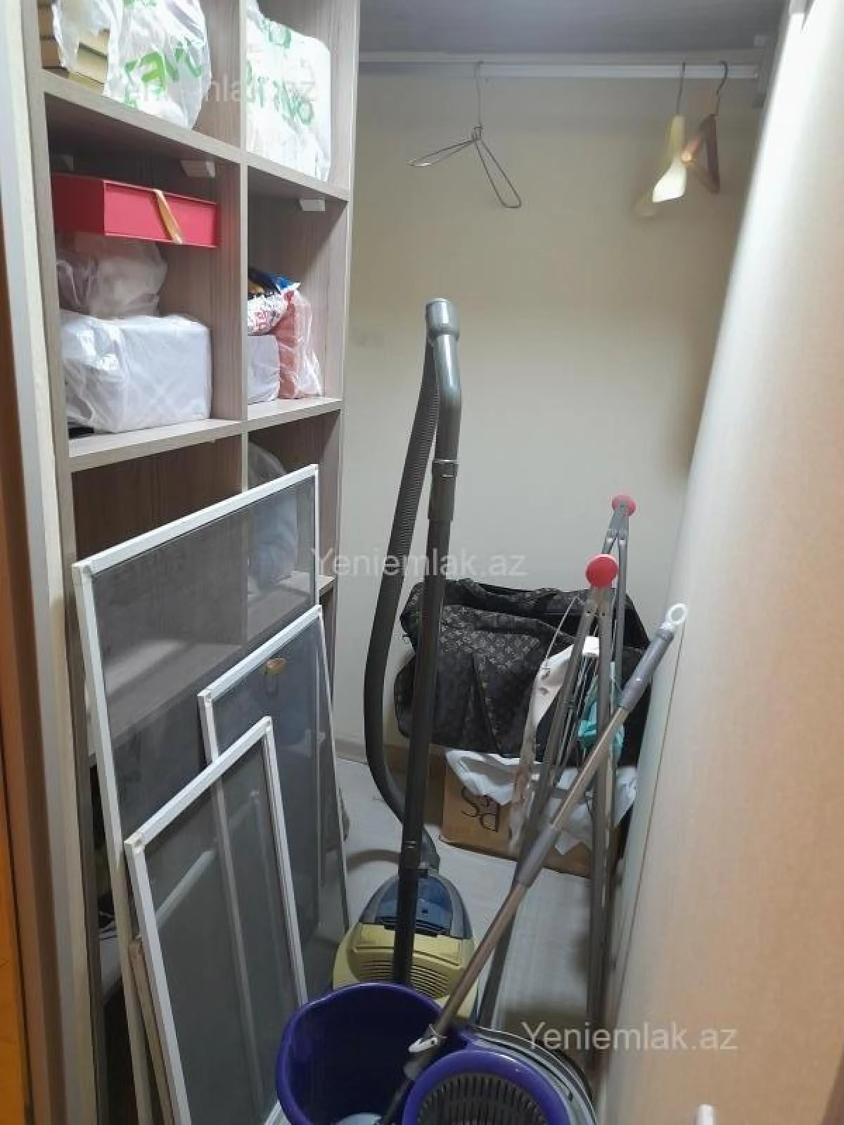 Satılır 2 otaqlı köhnə tikili 50 m²