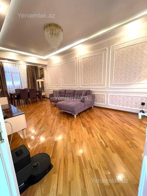 Satılır 2 otaqlı yeni tikili 110 m²