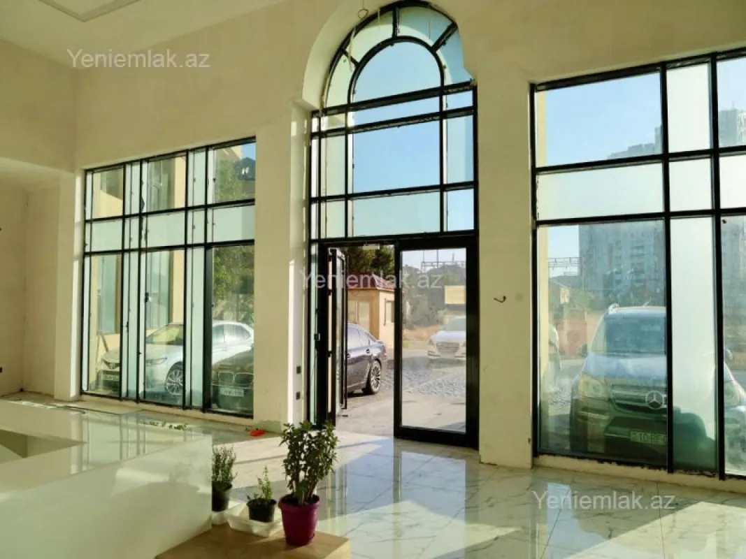 Satılır 4 otaqlı yeni tikili 195 m²