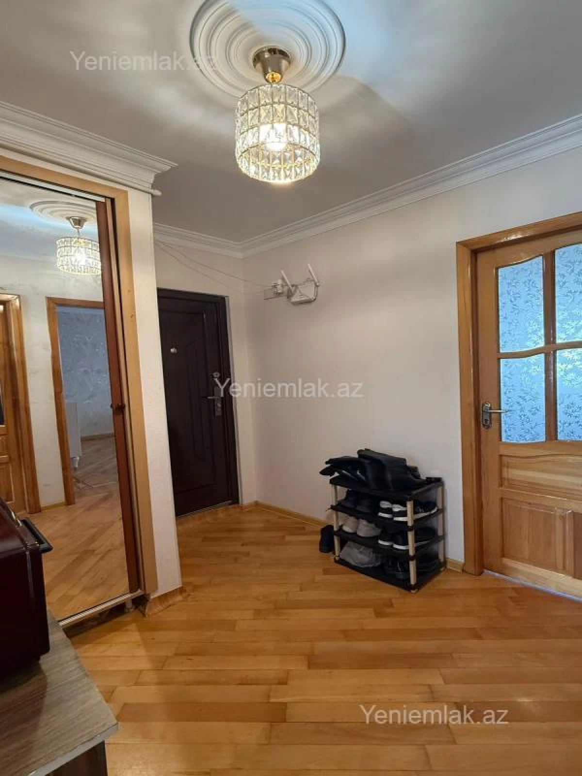 Satılır 3 otaqlı köhnə tikili 70 m²