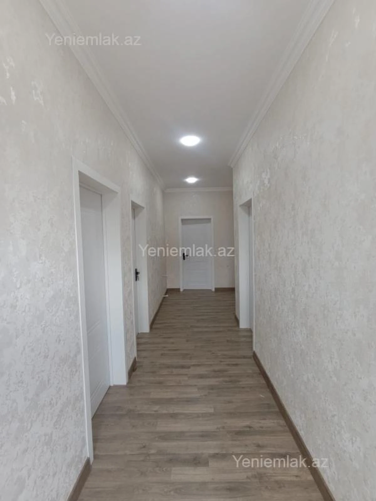Satılır 3 otaqlı həyət evi 100 m²
