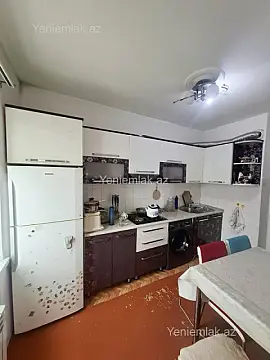 Satılır 2 otaqlı köhnə tikili 57 m²