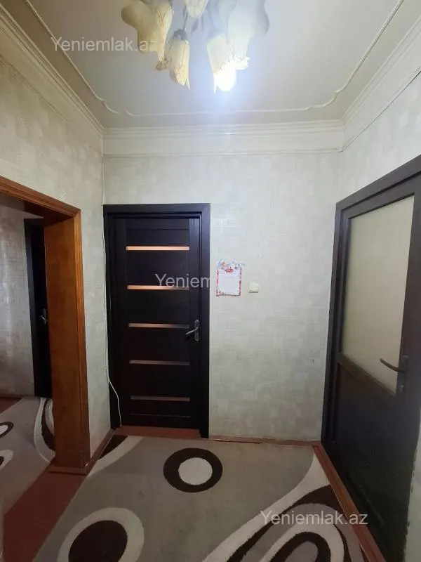 Satılır 2 otaqlı köhnə tikili 57 m²