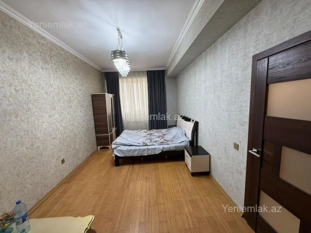 Satılır 1 otaqlı yeni tikili 44 m²