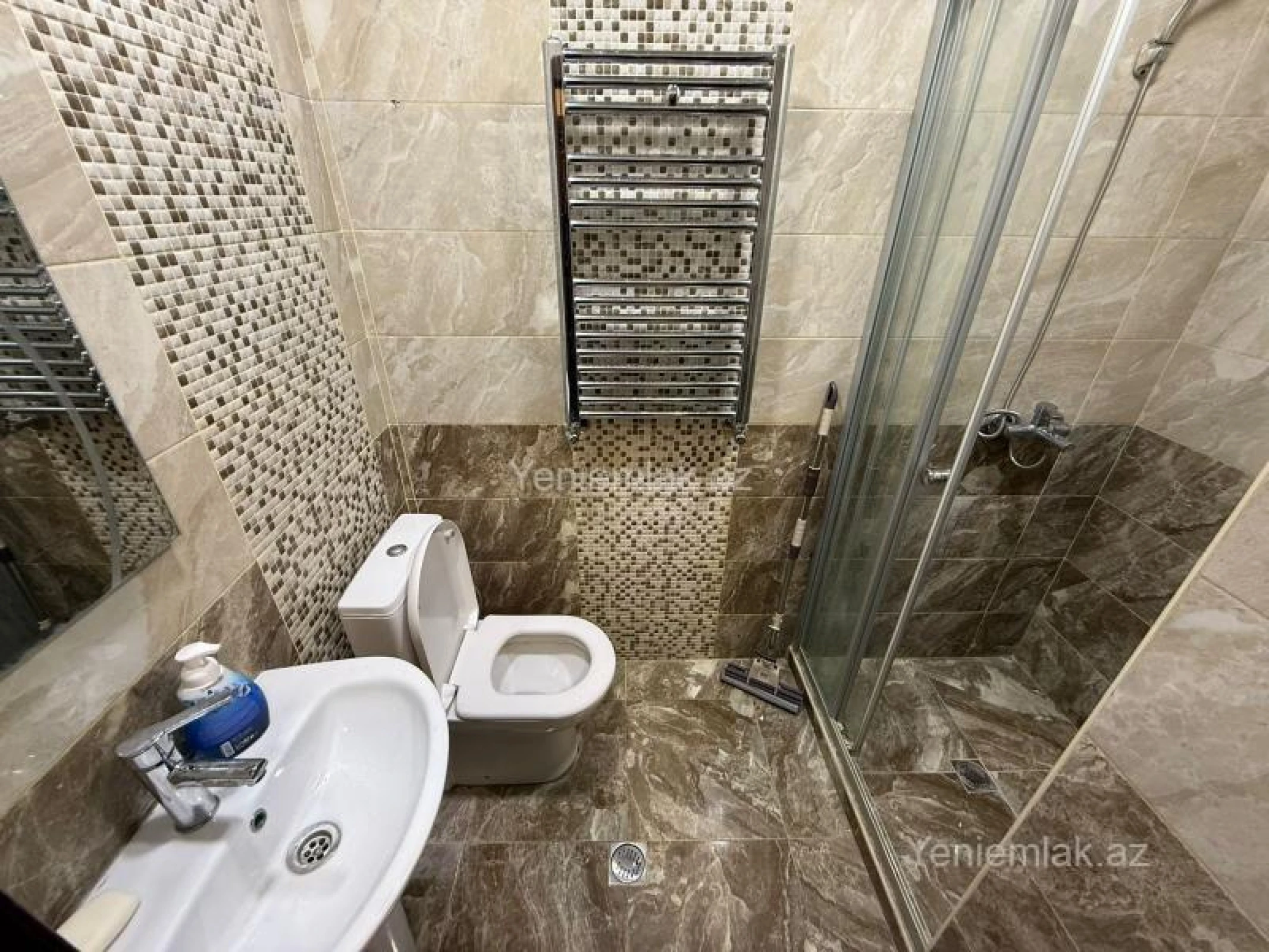 Satılır 1 otaqlı yeni tikili 44 m²