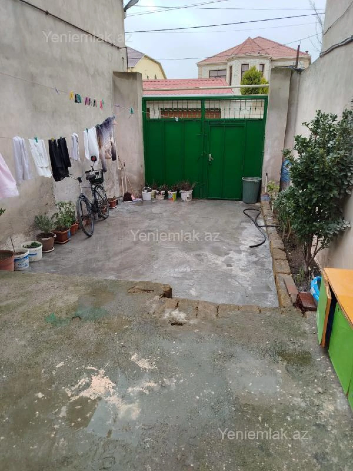 Satılır 5 otaqlı həyət evi 130 m²