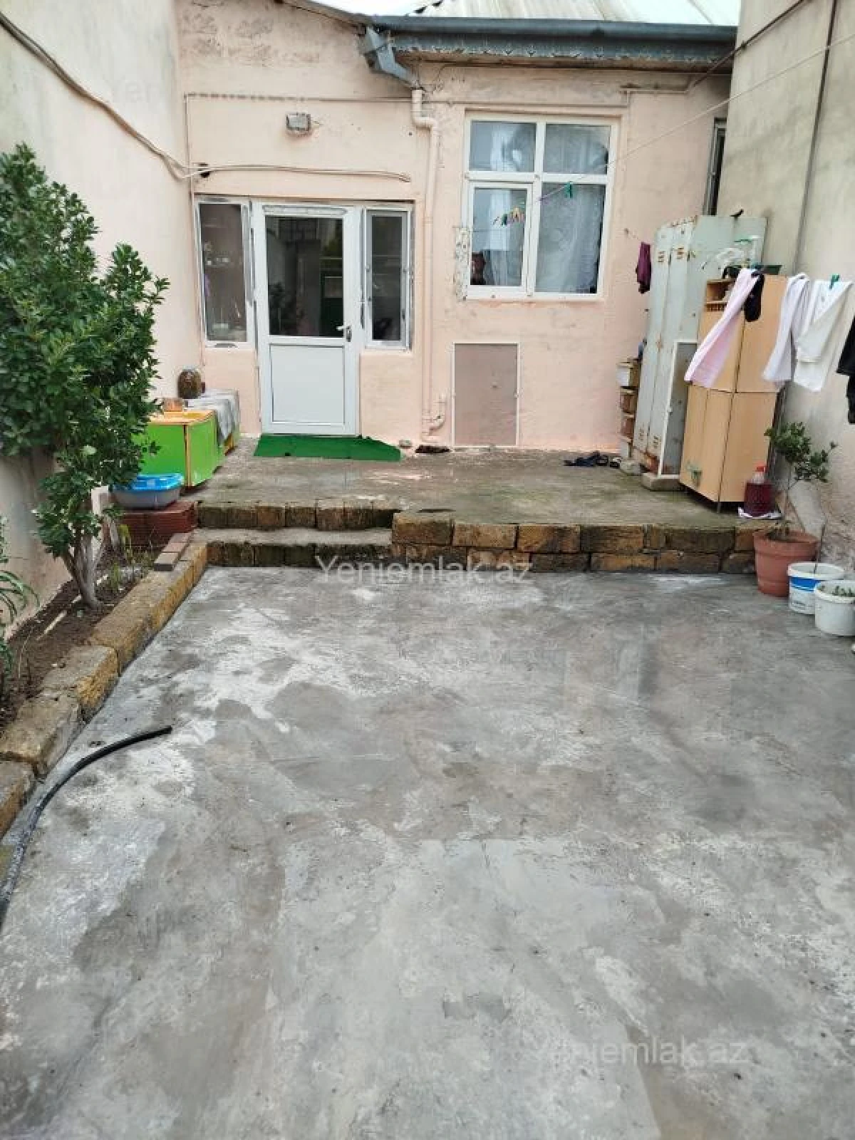 Satılır 5 otaqlı həyət evi 130 m²
