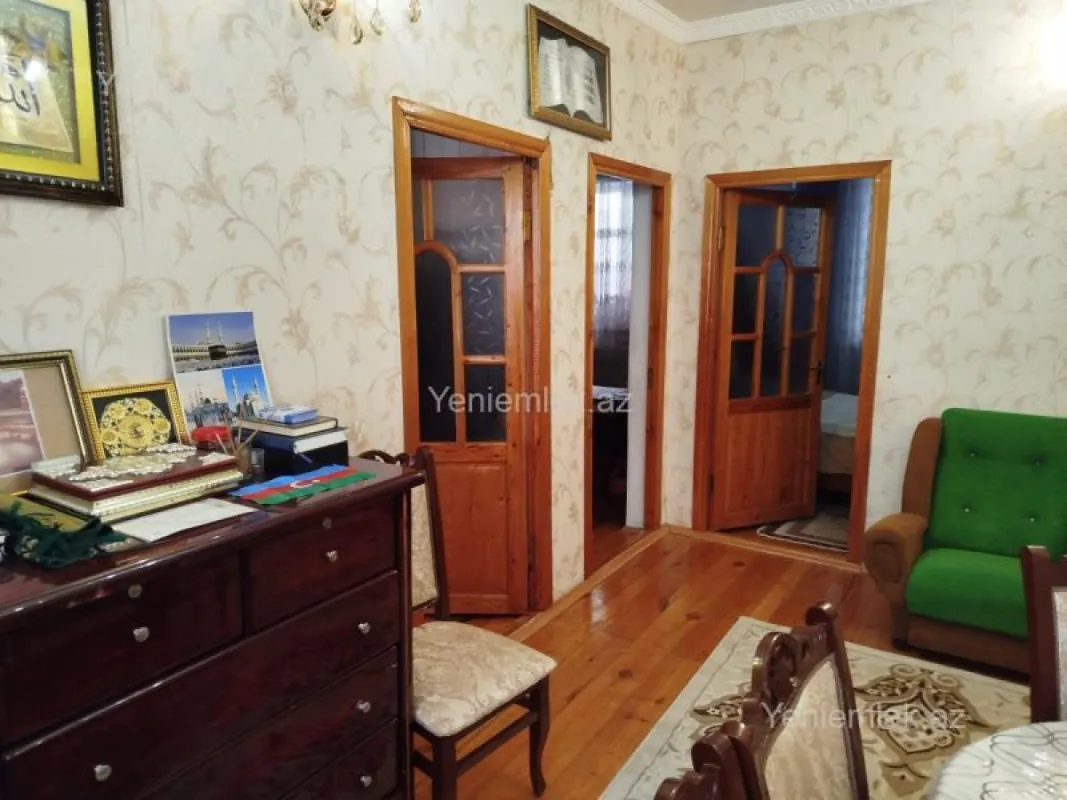 Satılır 5 otaqlı həyət evi 130 m²
