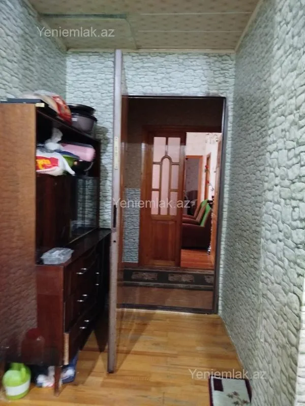 Satılır 5 otaqlı həyət evi 130 m²