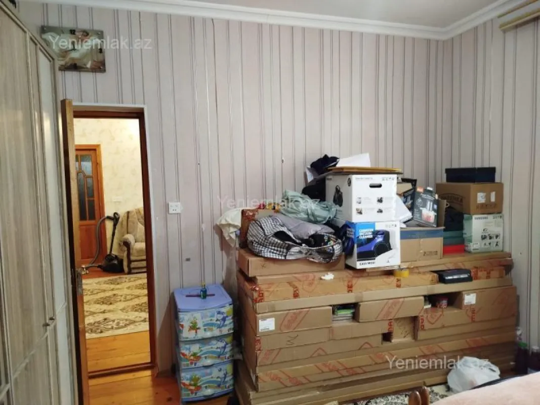 Satılır 5 otaqlı həyət evi 130 m²