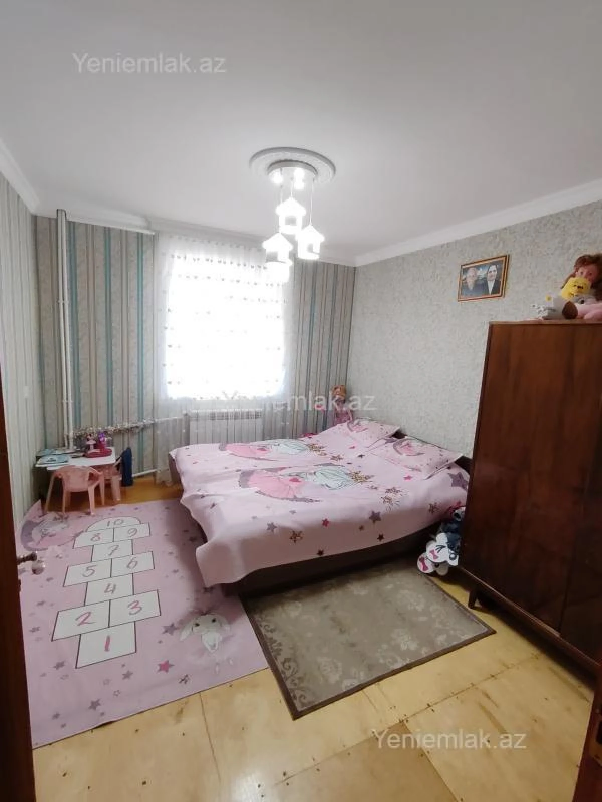 Satılır 3 otaqlı köhnə tikili 70 m²