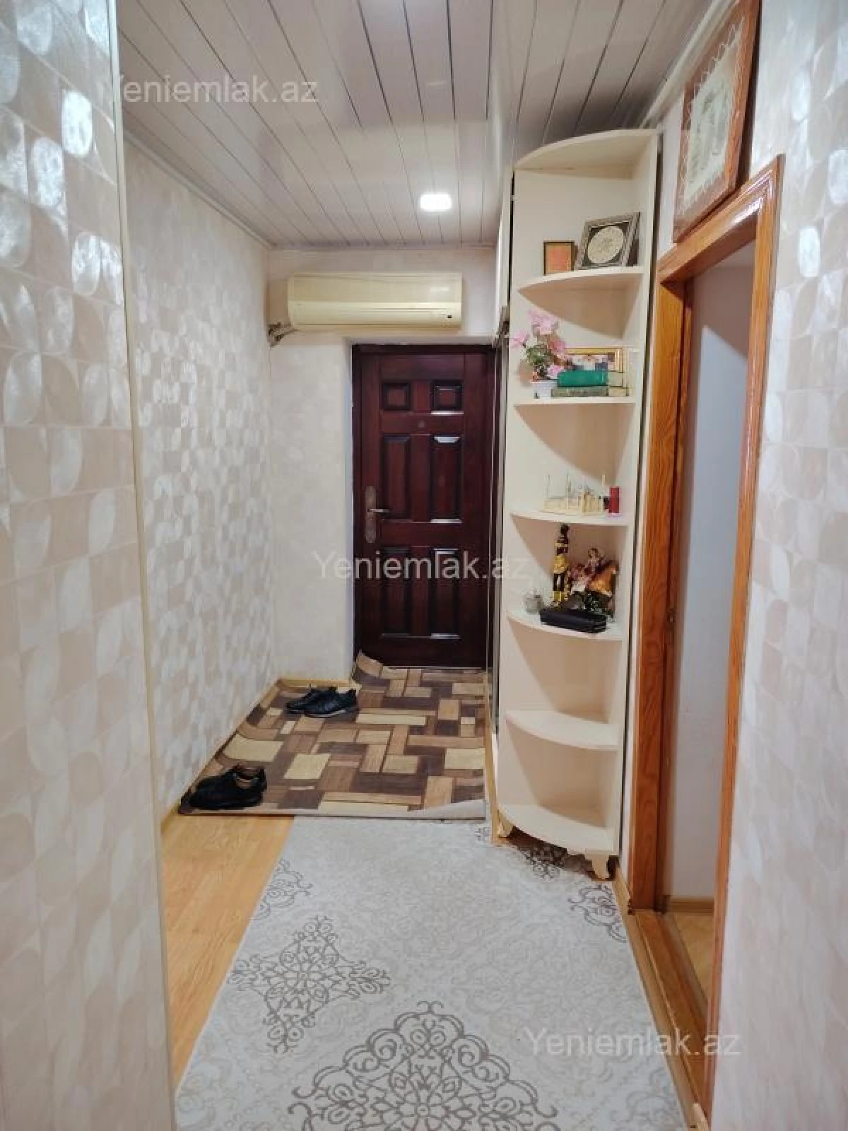 Satılır 3 otaqlı köhnə tikili 70 m²