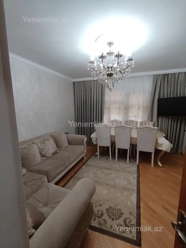 Satılır 3 otaqlı köhnə tikili 70 m²