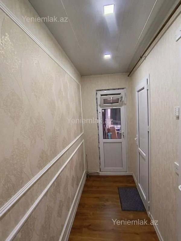 Satılır 3 otaqlı köhnə tikili 72 m²