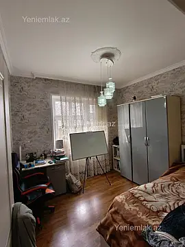 Satılır 3 otaqlı köhnə tikili 72 m²