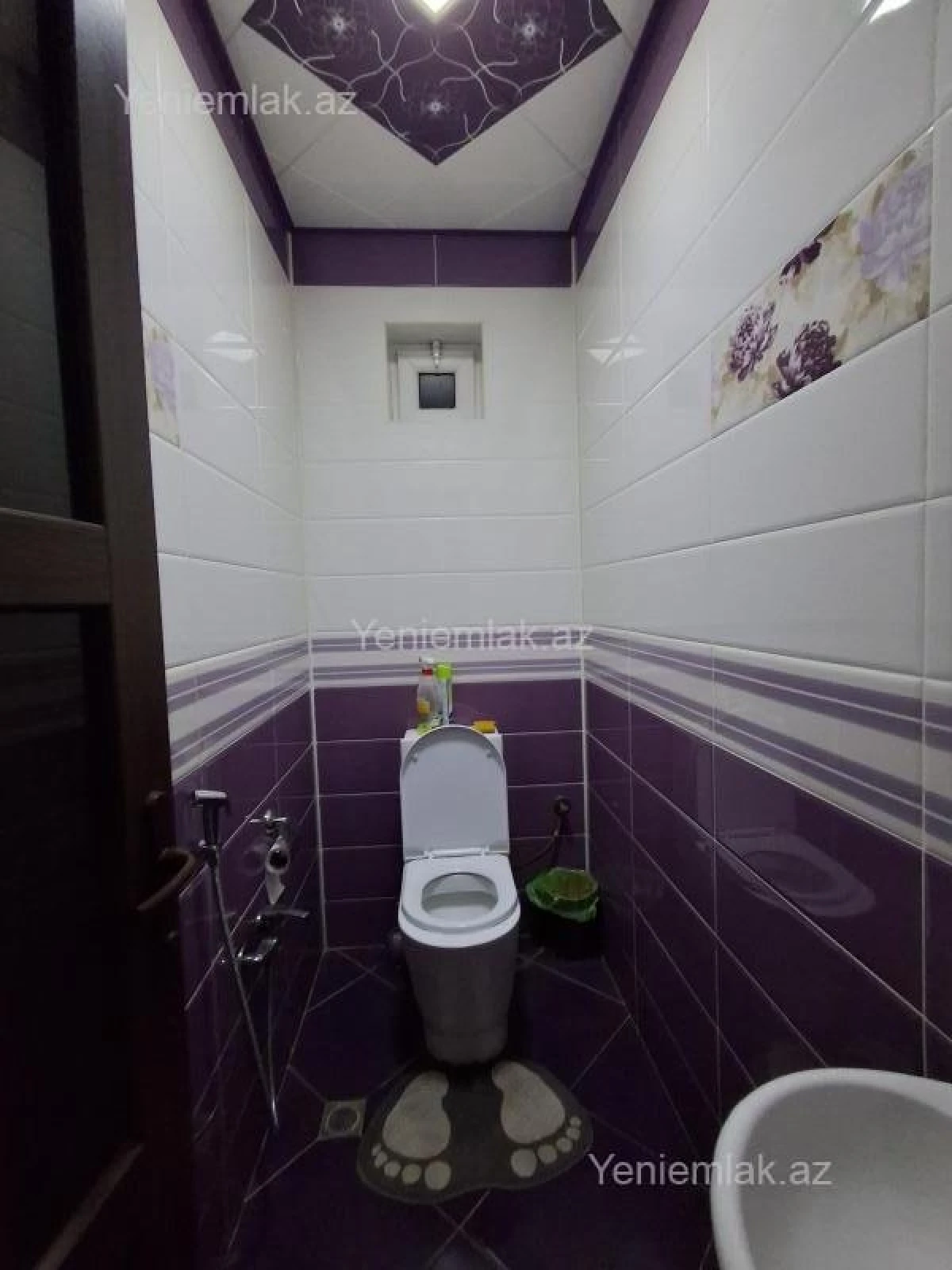 Satılır 5 otaqlı həyət evi 220 m²