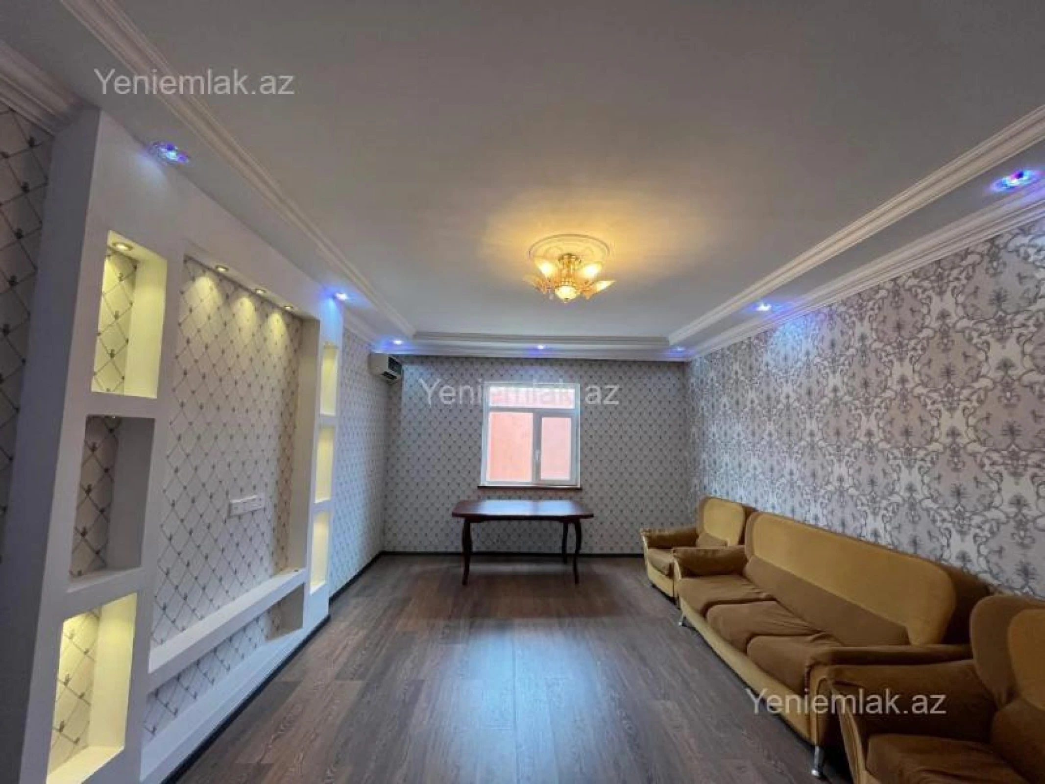 Satılır 5 otaqlı həyət evi 100 m²