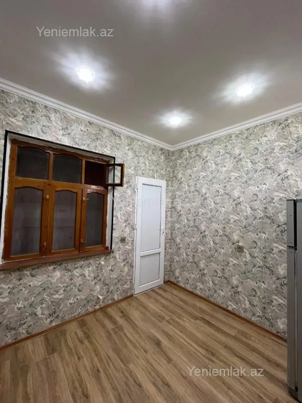 Satılır 5 otaqlı həyət evi 100 m²