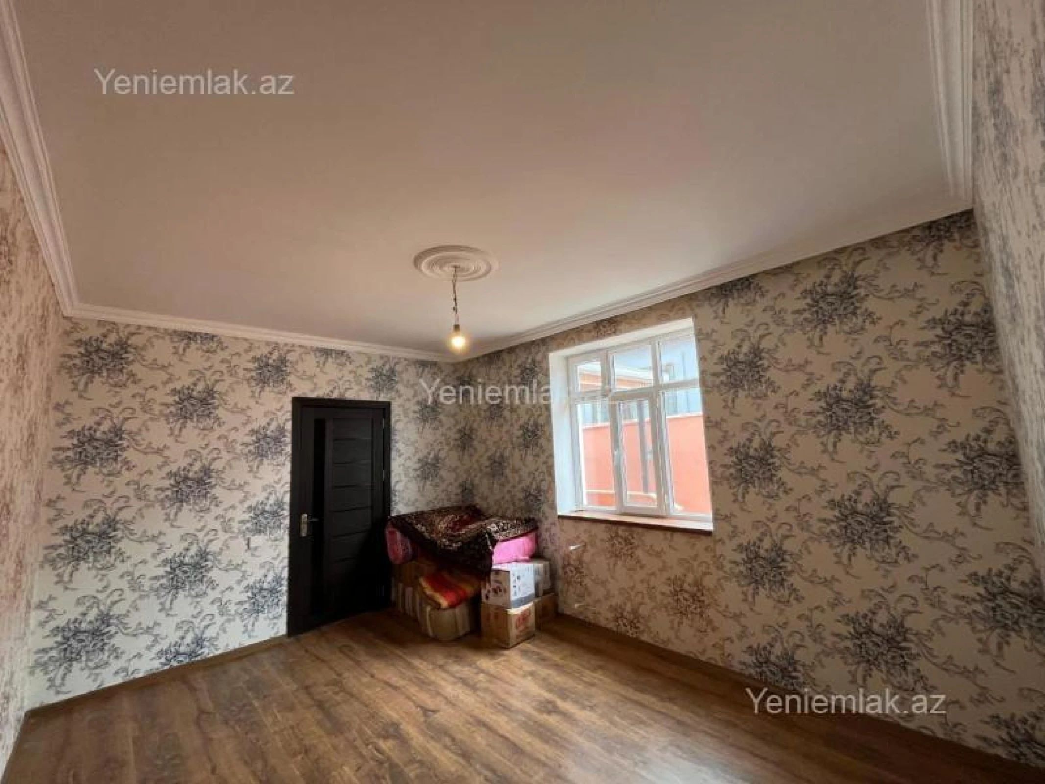 Satılır 5 otaqlı həyət evi 100 m²