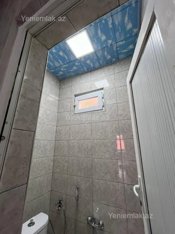 Satılır 5 otaqlı həyət evi 100 m²