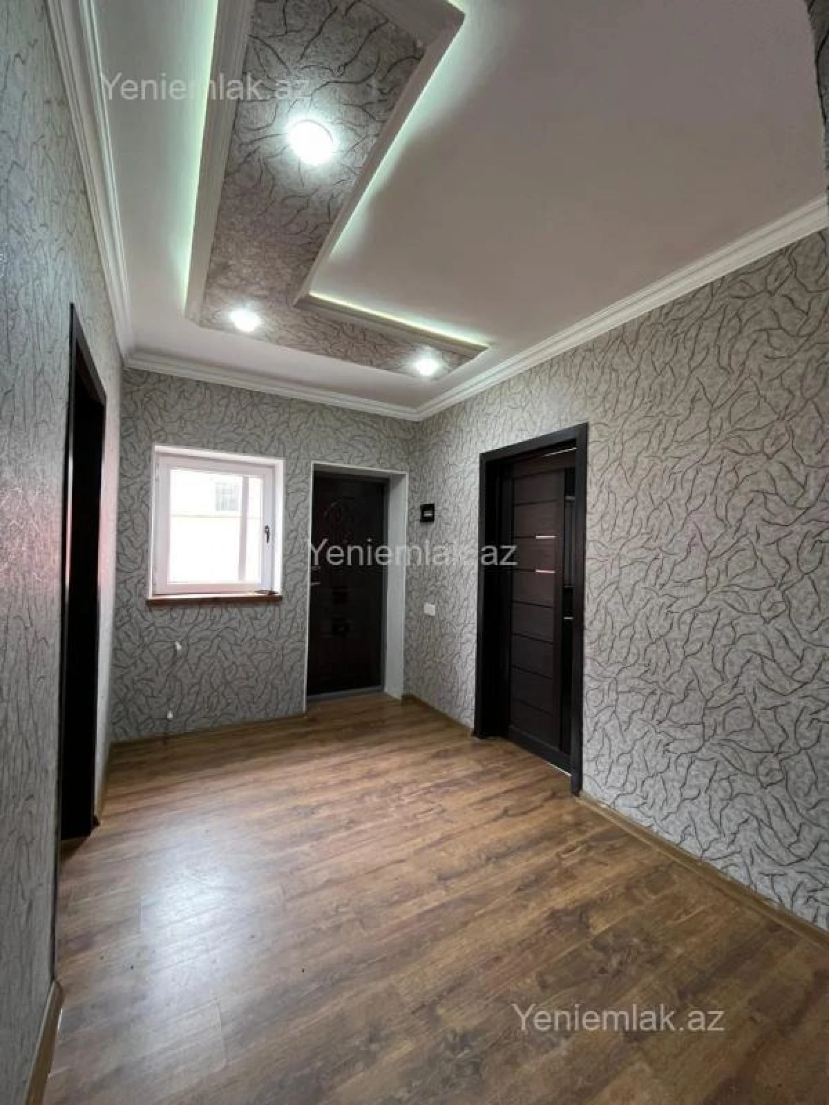 Satılır 5 otaqlı həyət evi 100 m²