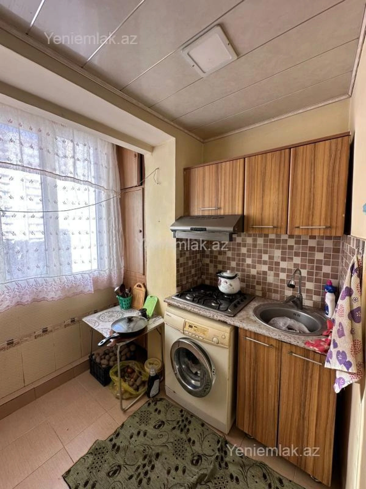 Satılır 2 otaqlı köhnə tikili 60 m²