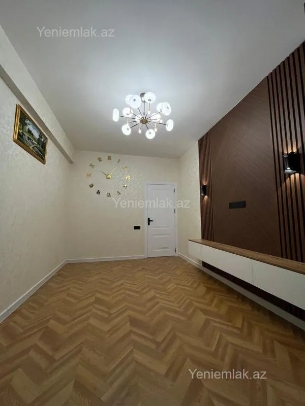 Satılır 2 otaqlı yeni tikili 65 m²