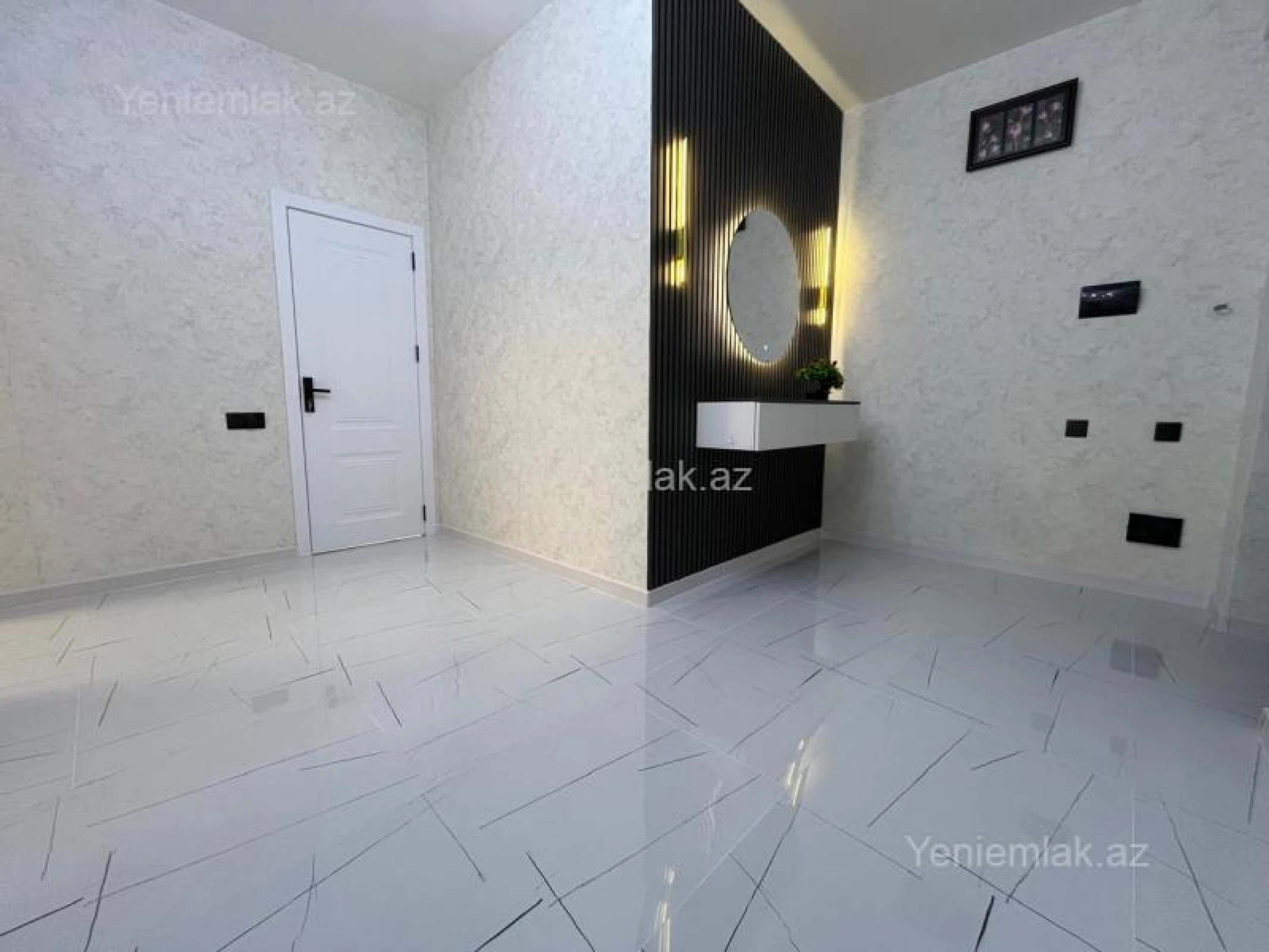 Satılır 2 otaqlı yeni tikili 65 m²