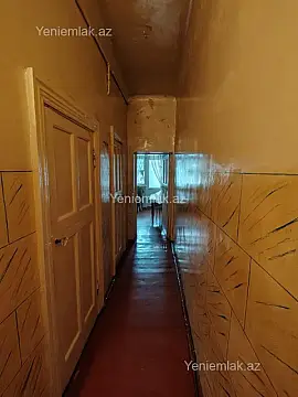 Satılır 2 otaqlı köhnə tikili 55 m²