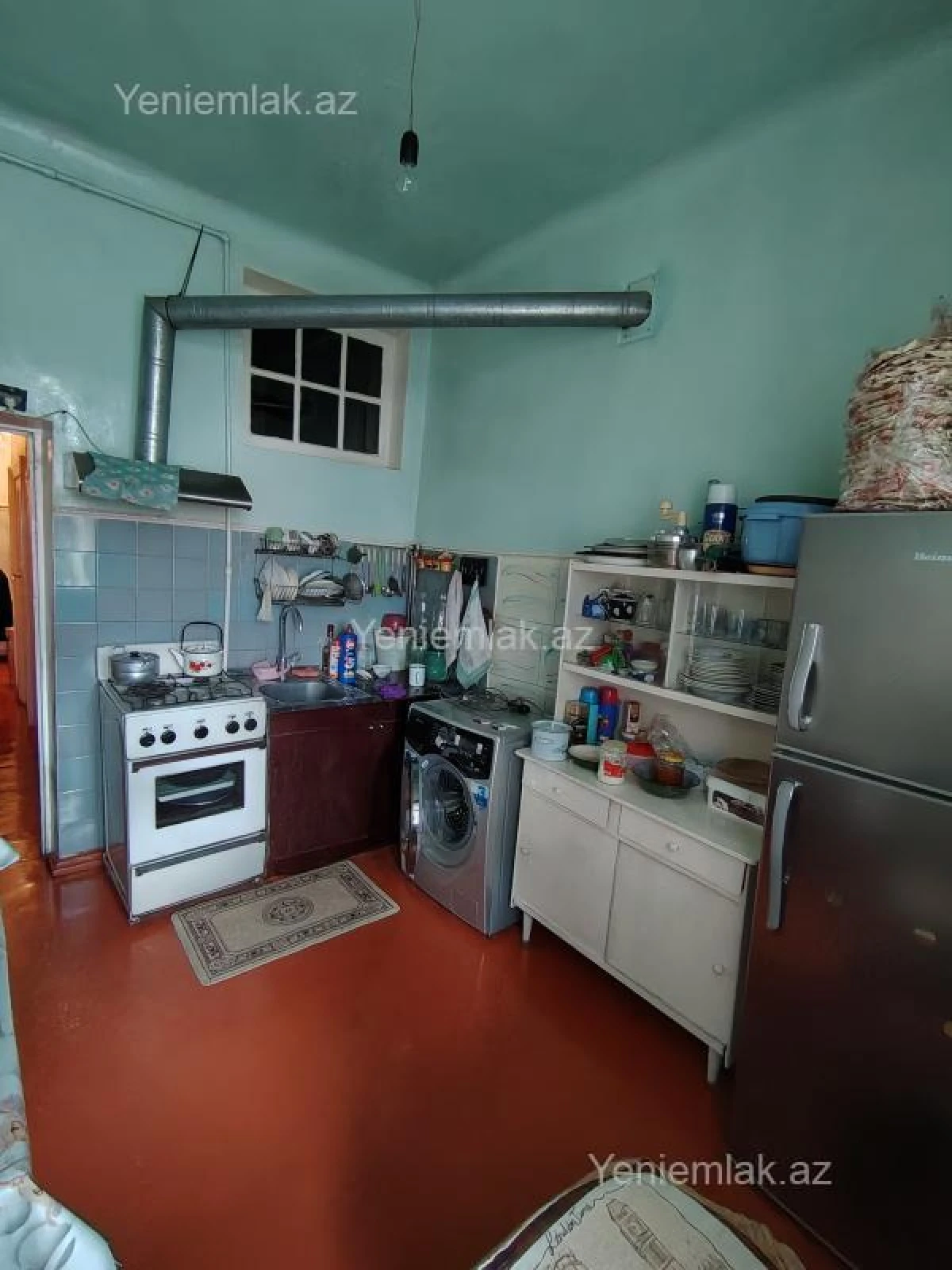 Satılır 2 otaqlı köhnə tikili 55 m²