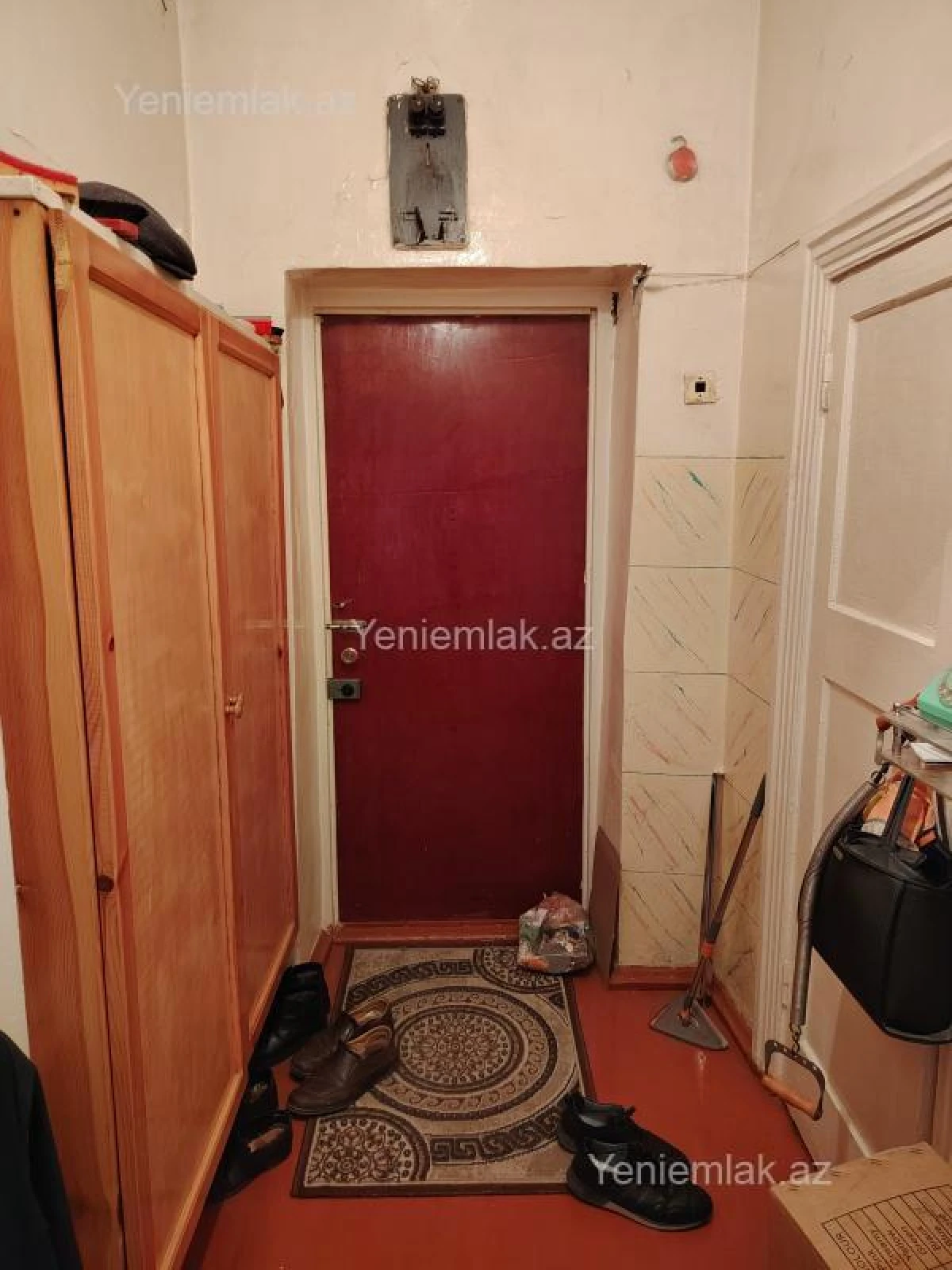 Satılır 2 otaqlı köhnə tikili 55 m²