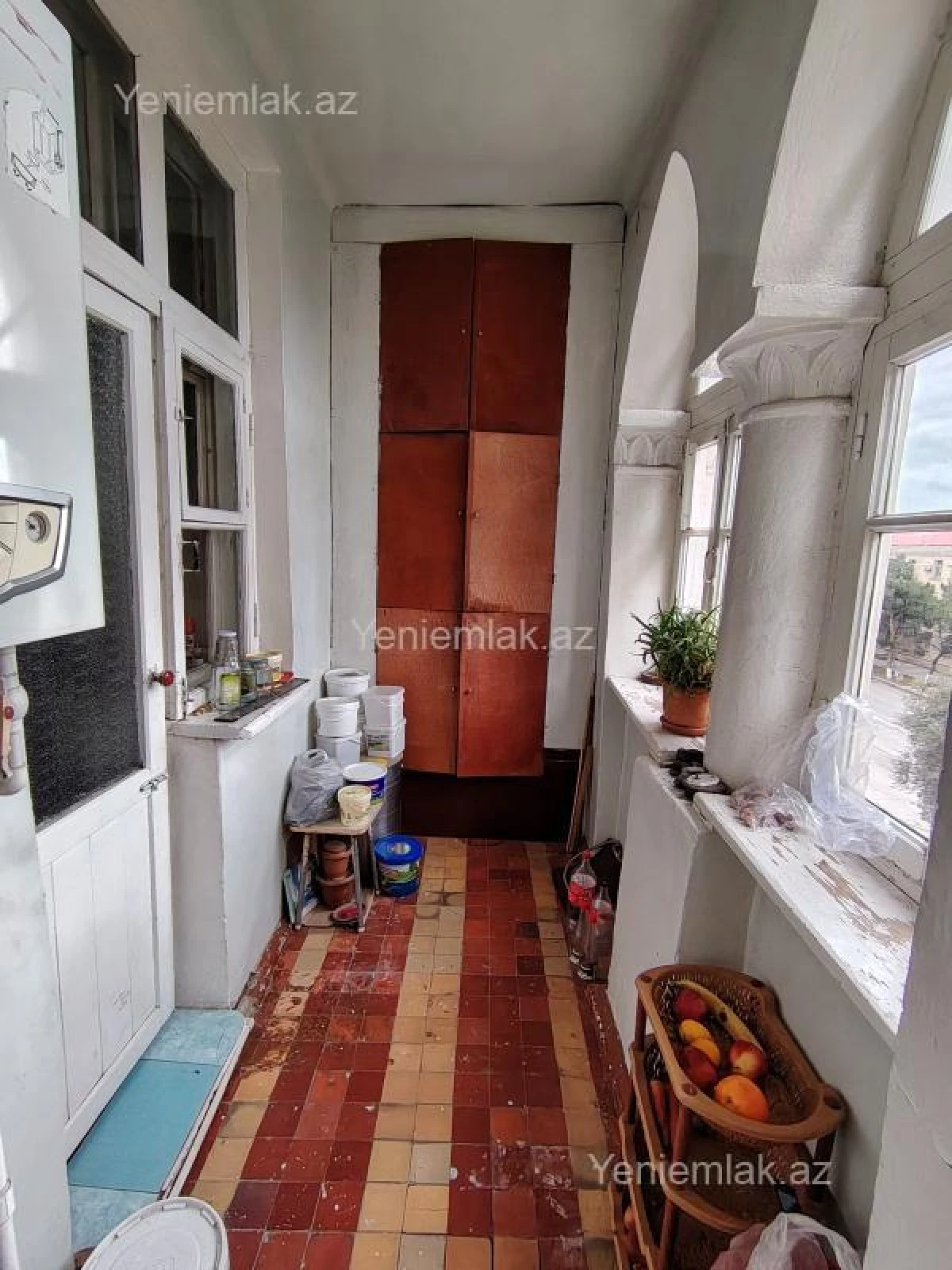 Satılır 2 otaqlı köhnə tikili 55 m²