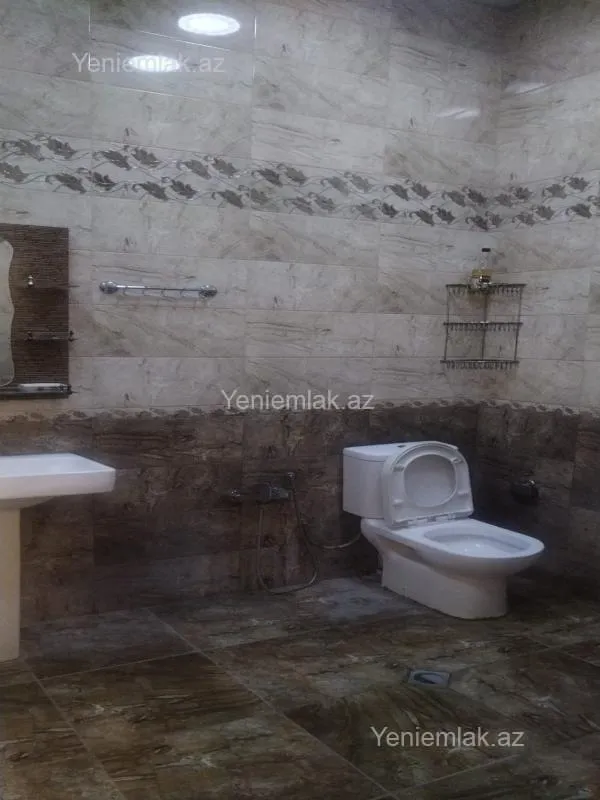 Satılır 3 otaqlı yeni tikili 100 m²