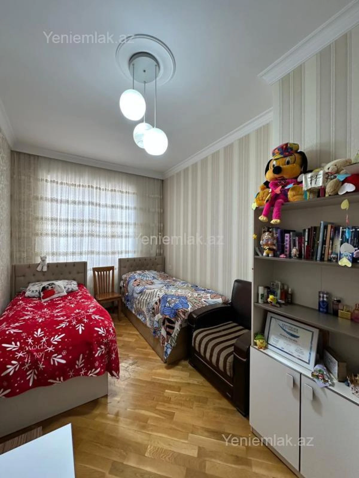 Satılır 3 otaqlı yeni tikili 90 m²