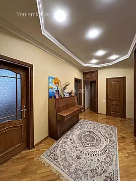 Satılır 3 otaqlı yeni tikili 90 m²