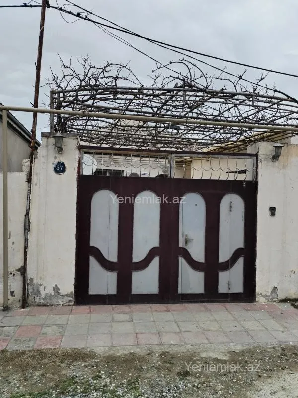 Satılır 3 otaqlı həyət evi 90 m²