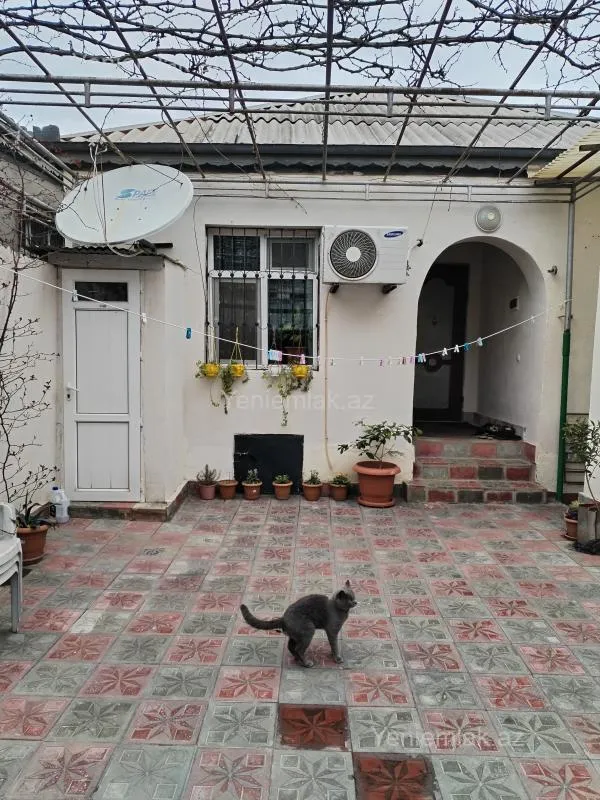 Satılır 3 otaqlı həyət evi 90 m²