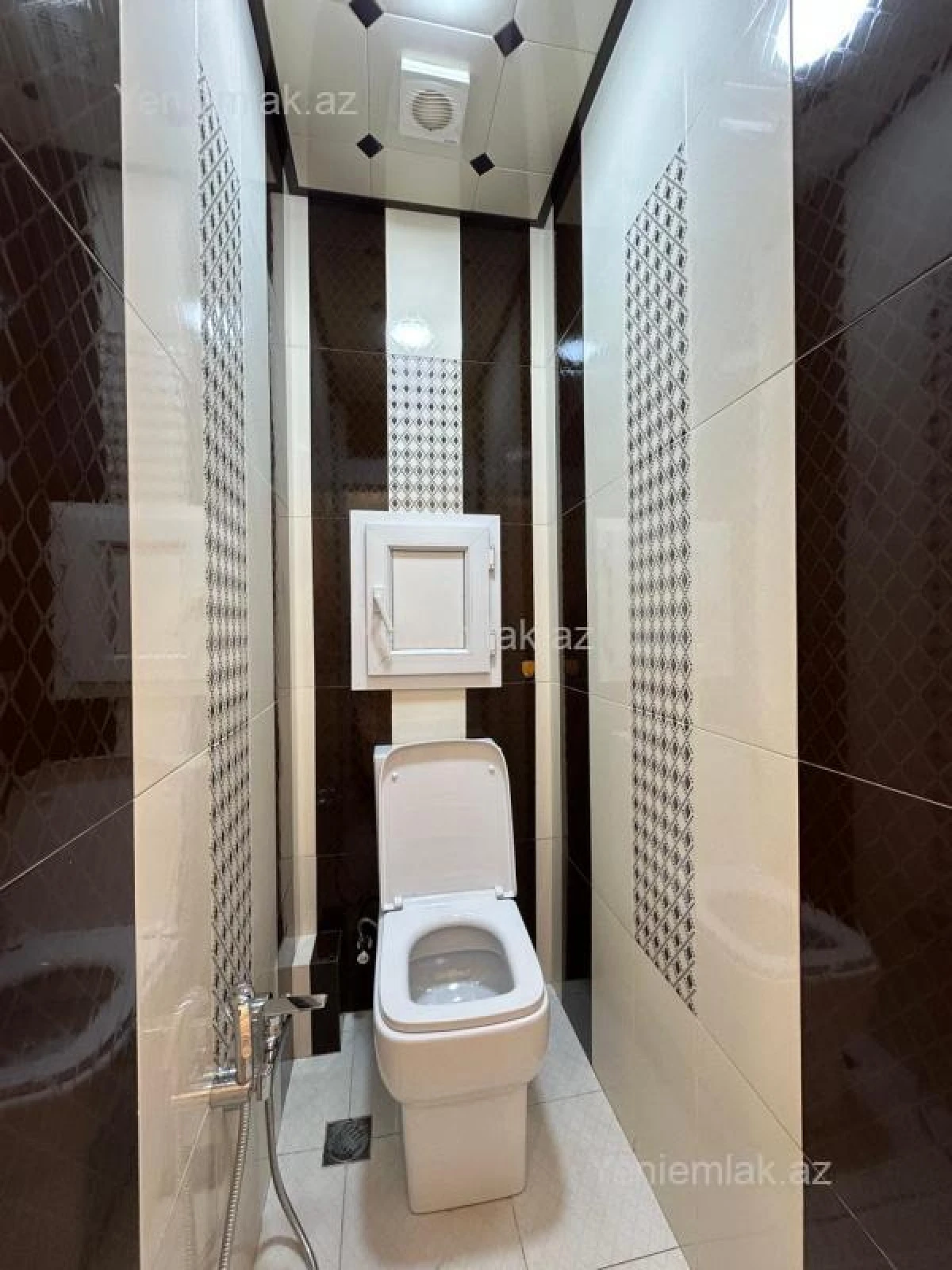 Satılır 2 otaqlı köhnə tikili 65 m²