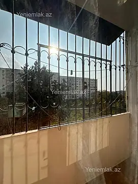 Satılır 2 otaqlı köhnə tikili 65 m²