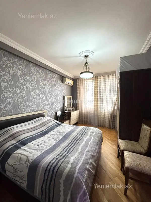 Satılır 3 otaqlı yeni tikili 92 m²