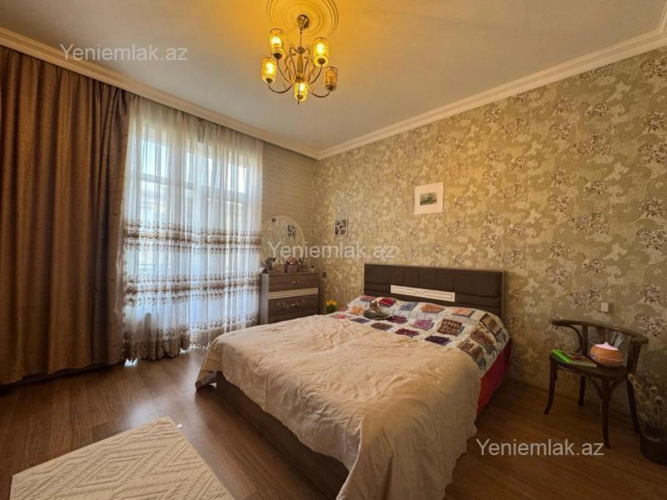 Satılır 2 otaqlı köhnə tikili 60 m²